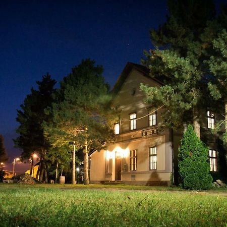 Locomotiv Vendeghaz Hercegszanto Eksteriør bilde